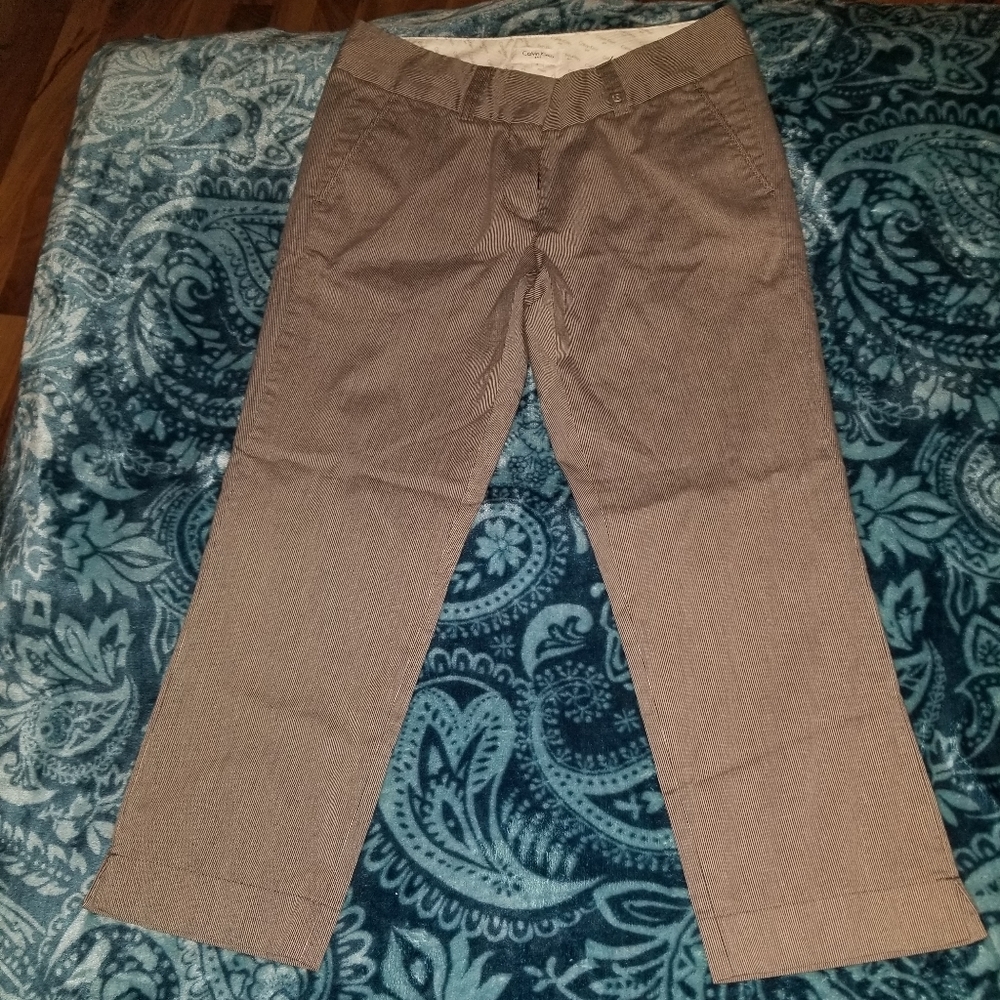 🩵 B2G1 EUC womens striped dress capris
